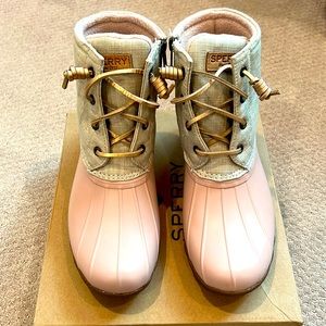 Like new Sperry Top Sider pink rain boots